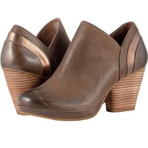 Dansko Marcia Leather Ankle Heeled Boots Burnished Nubuck Brown 39 US size 9